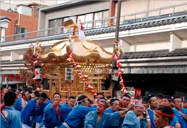 御神幸祭